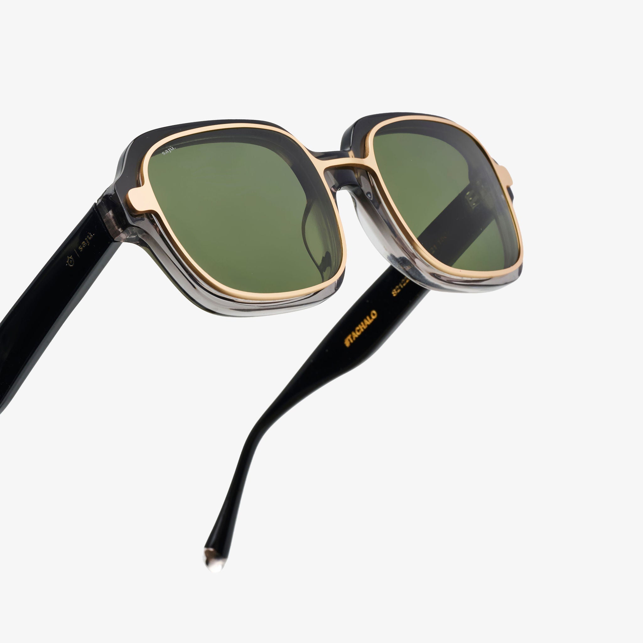 Simón Vargas Gradient Black