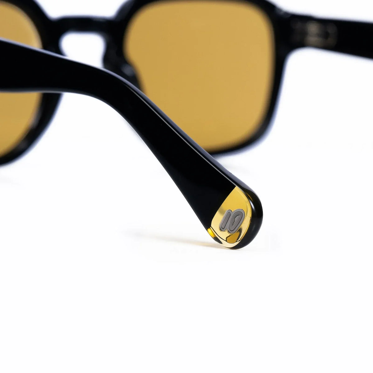 Las Calidosas Black - Lente Amarillo