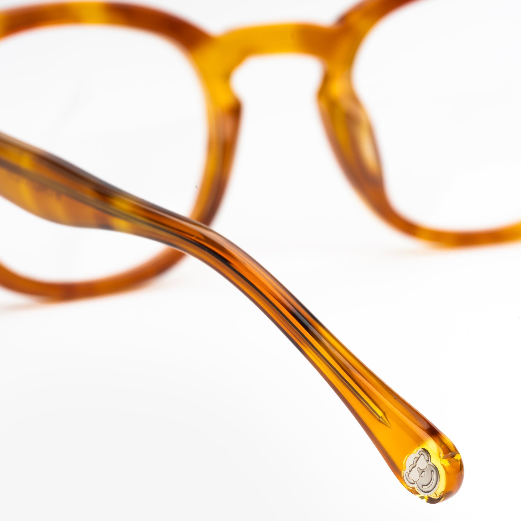 Bellucci Light Brown Formuladas - Sajú Colombia