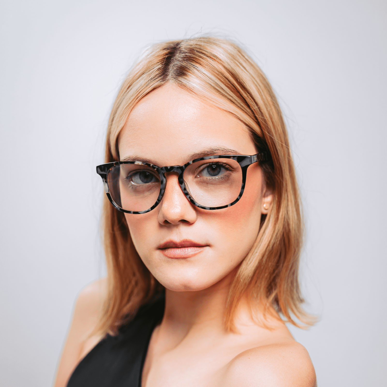 Chelsea Acetato Formuladas • Marco (4 Estilos) - Sajú Colombia