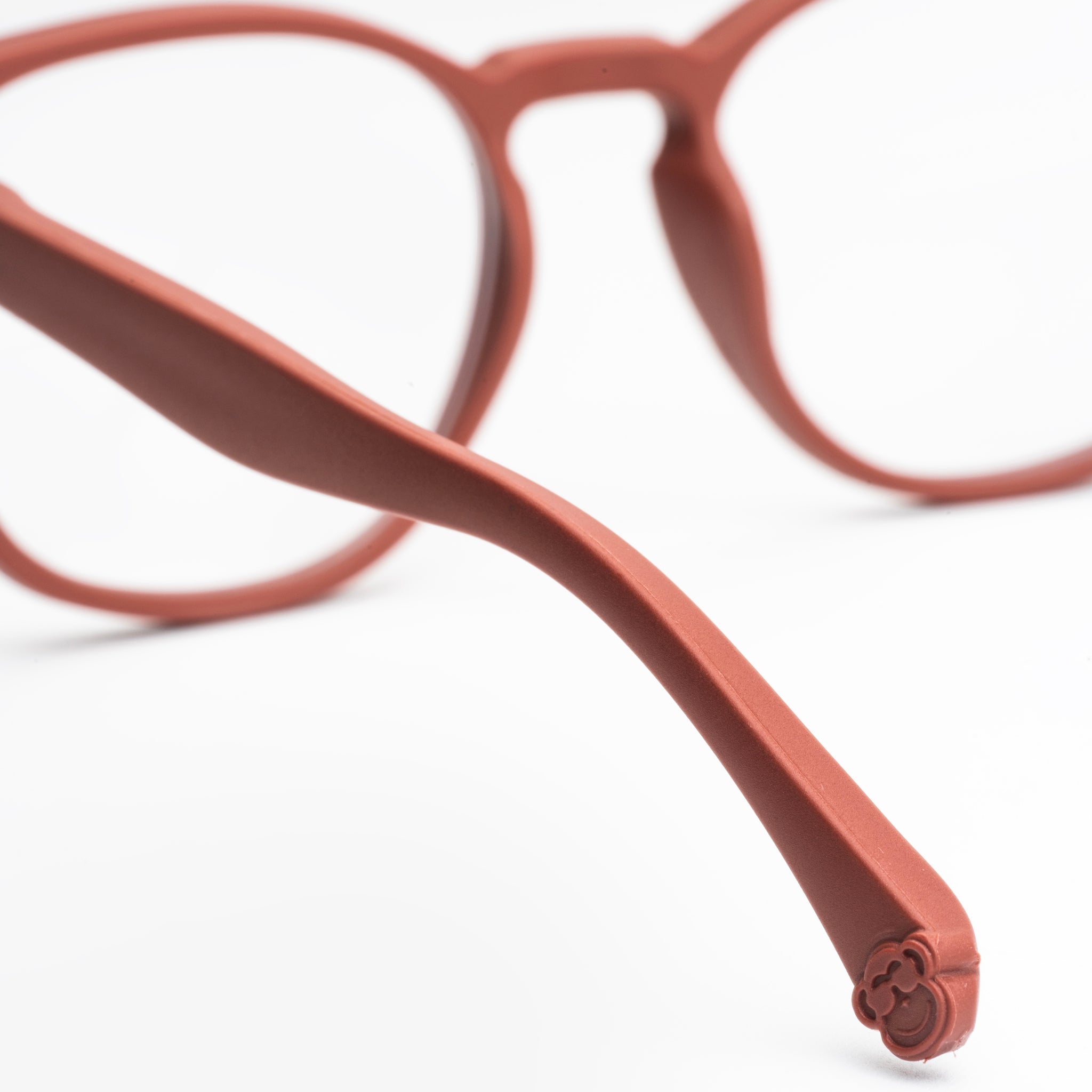 Chelsea Plastico Pantallas • Marco (6 Estilos) - Sajú Colombia