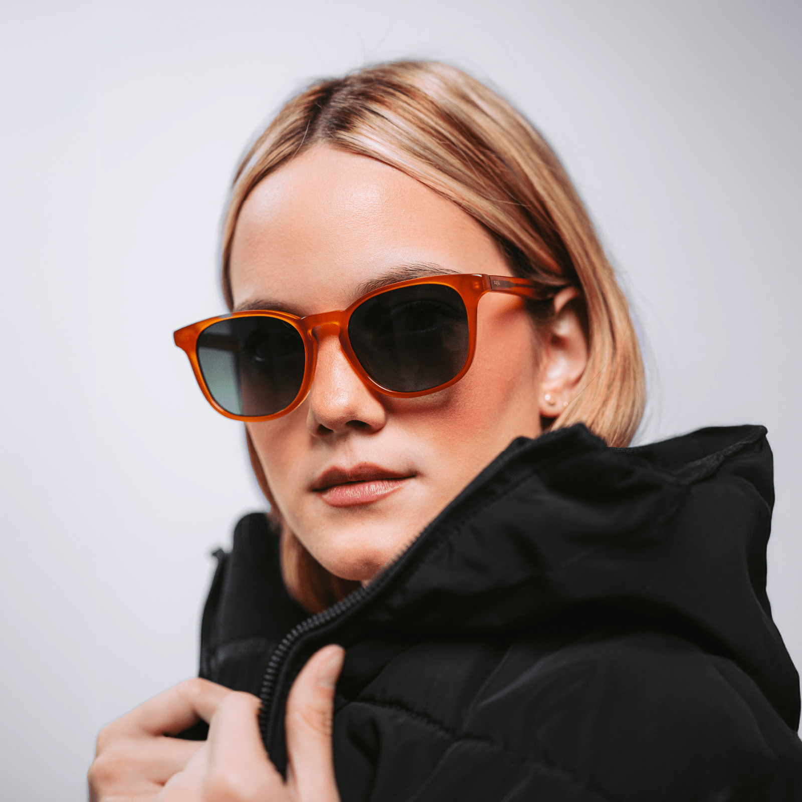 Chelsea Walnut Sol - Sajú Colombia