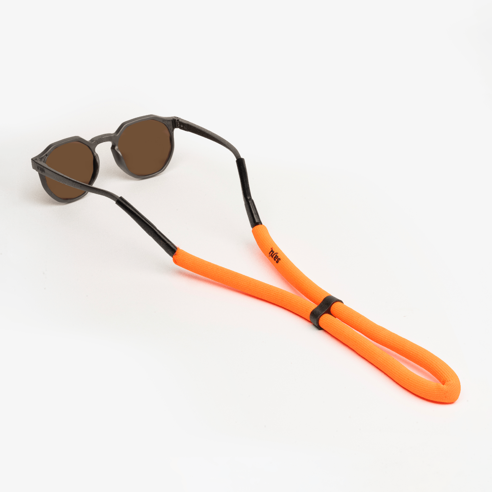 Floating - Sajú Colombia