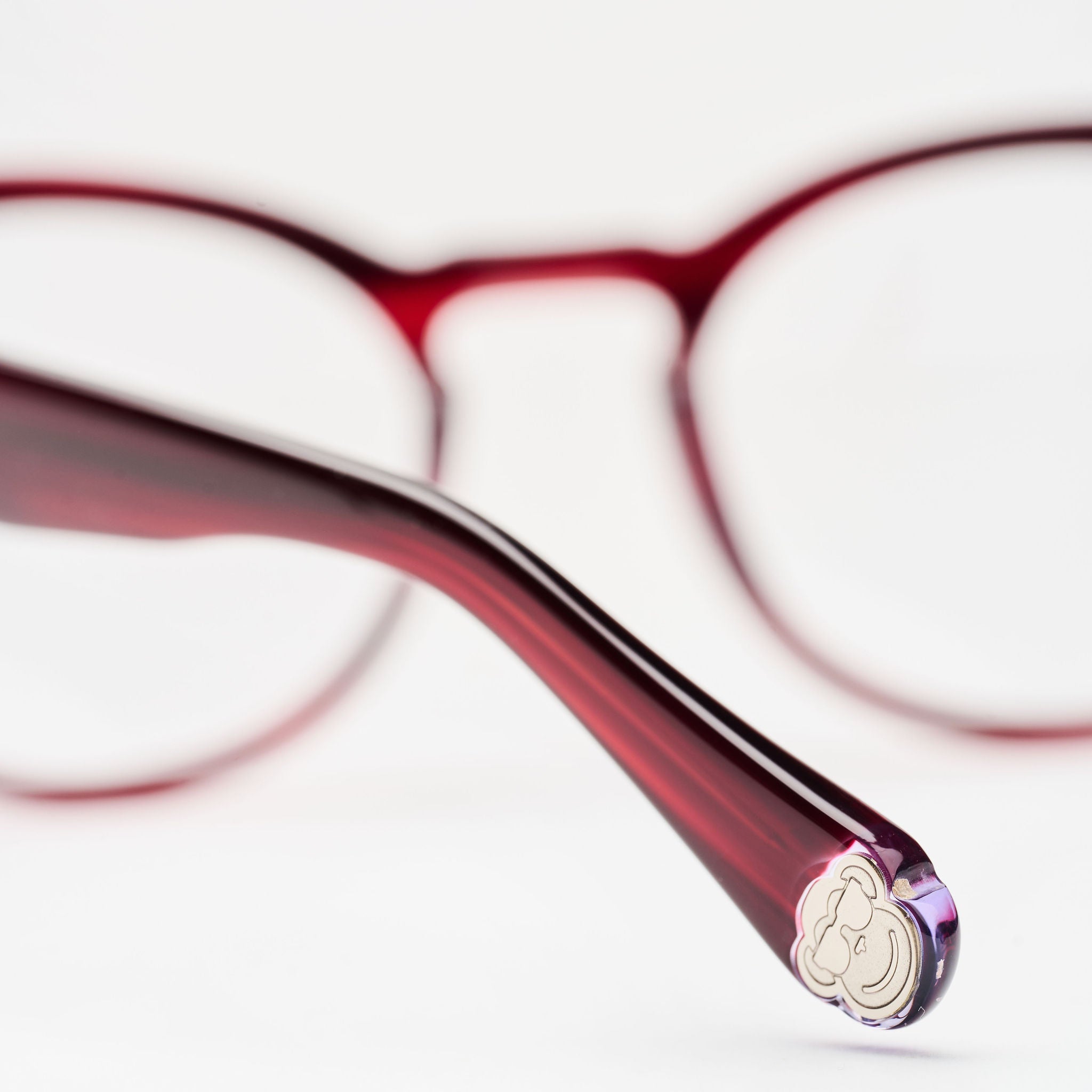 Mutvohrd Burgundy Formuladas - Sajú Colombia