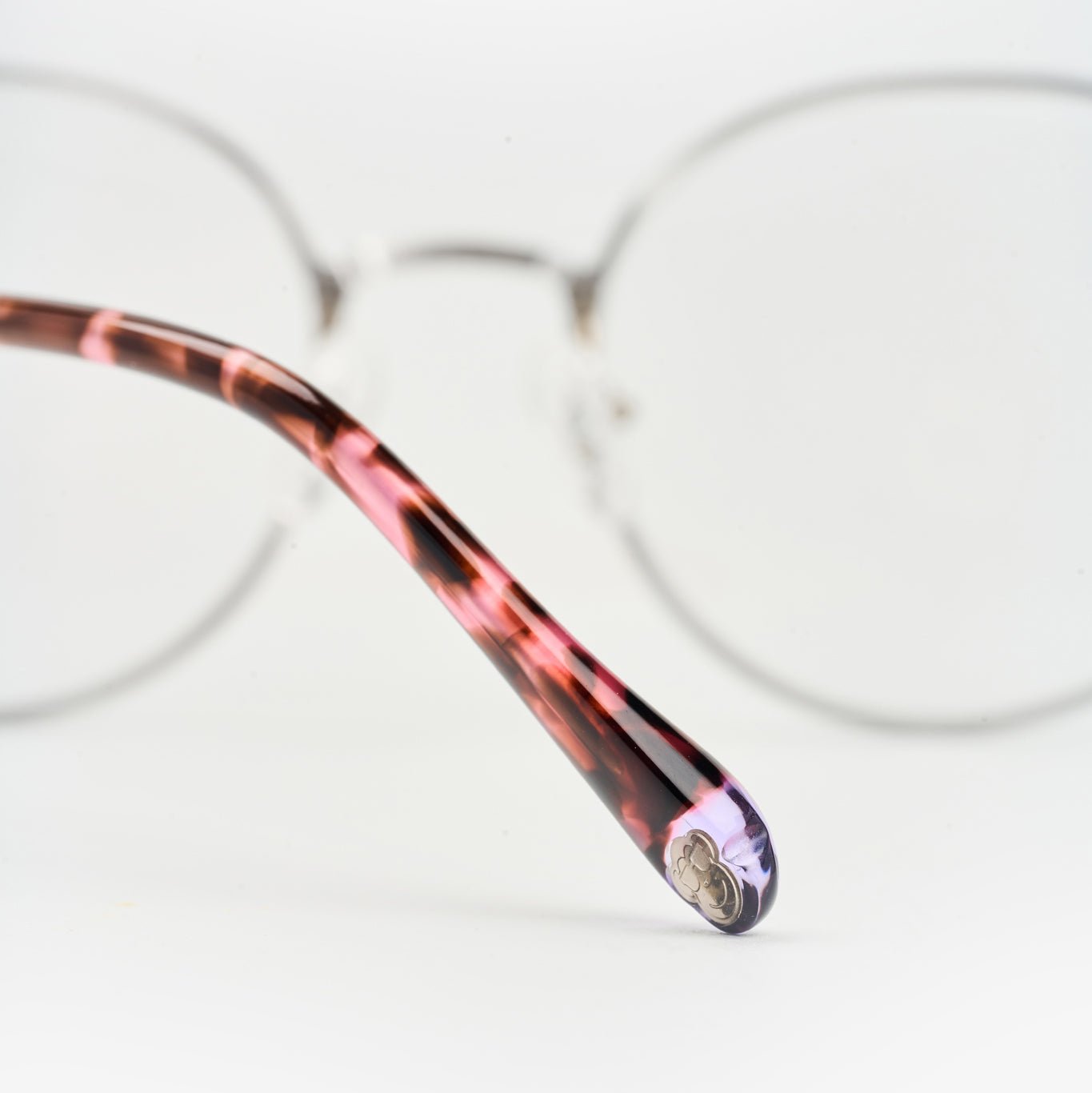 Utopia Frosted Silver Formuladas - Sajú Colombia