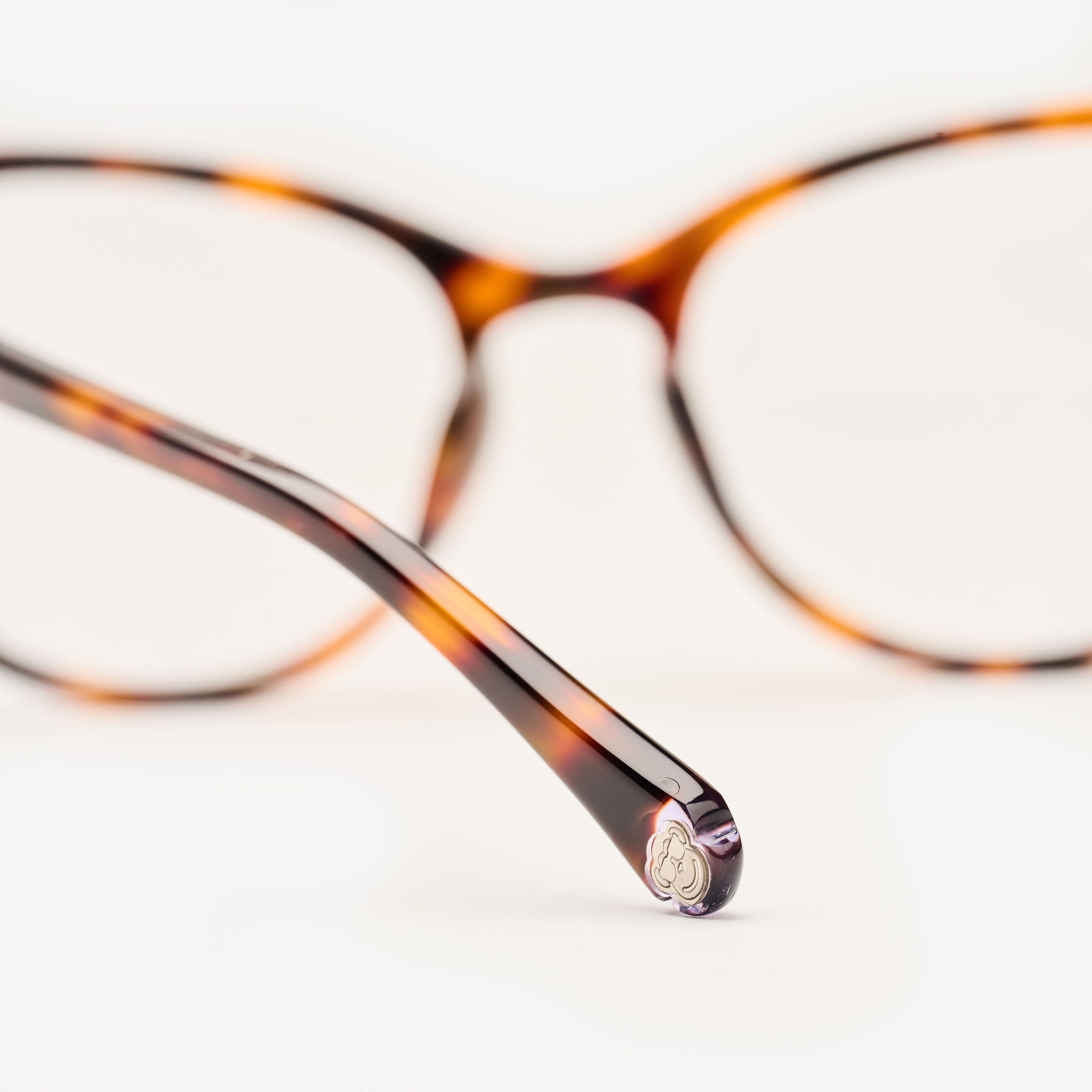 Vane Mid Brown Formuladas - Sajú Colombia