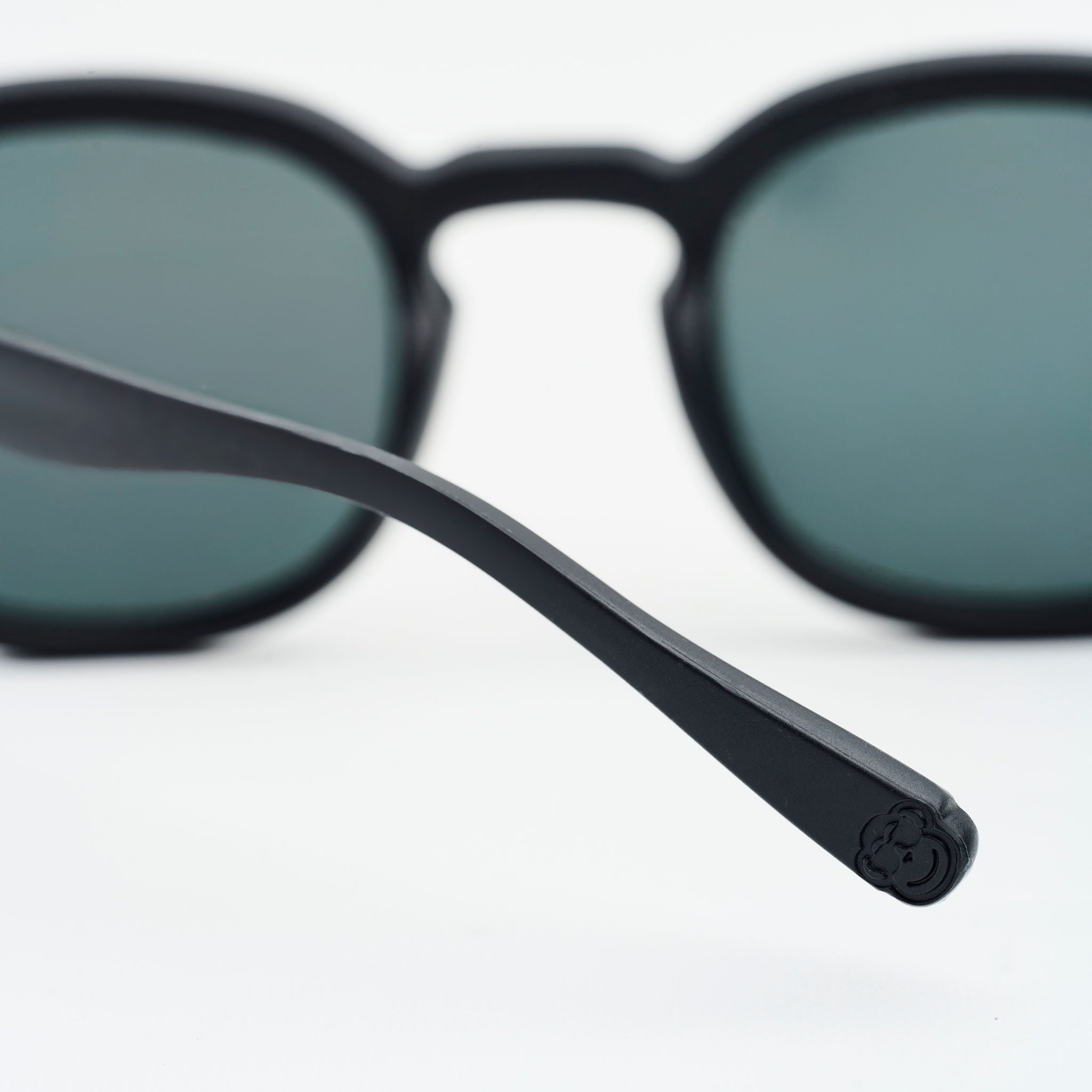 Belucci Black - Sajú Colombia