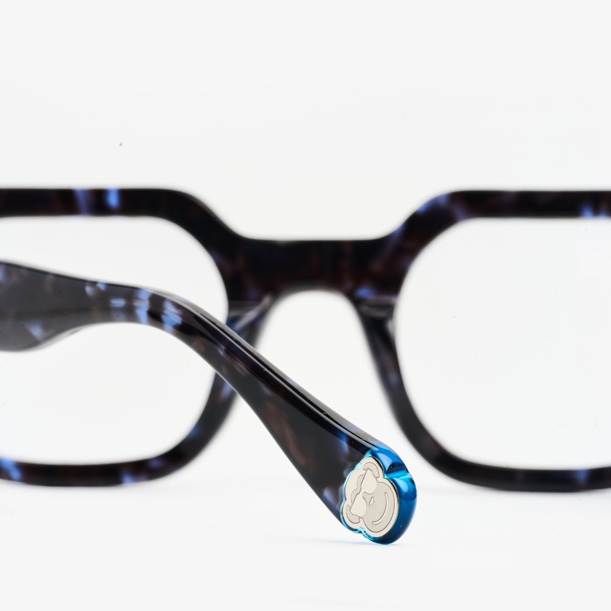 Bloom Black and Blue Formuladas - Sajú Colombia