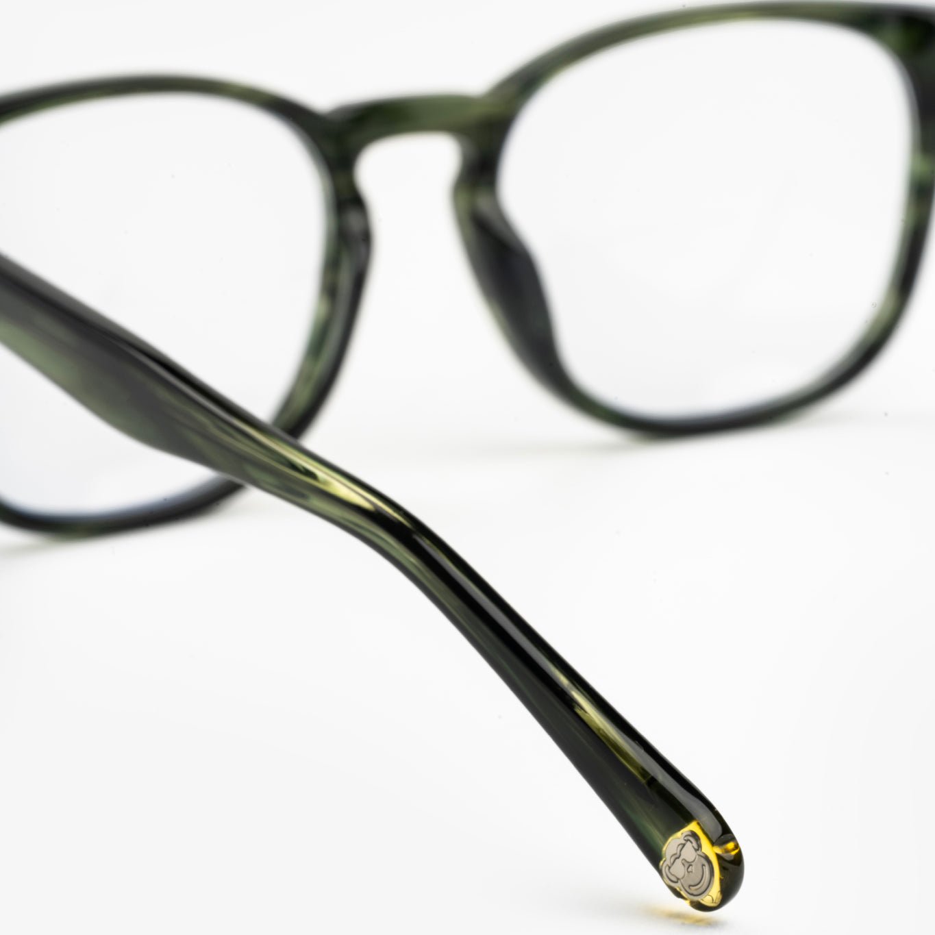 Chelsea Acetato Formuladas • Marco (4 Estilos) - Sajú Colombia