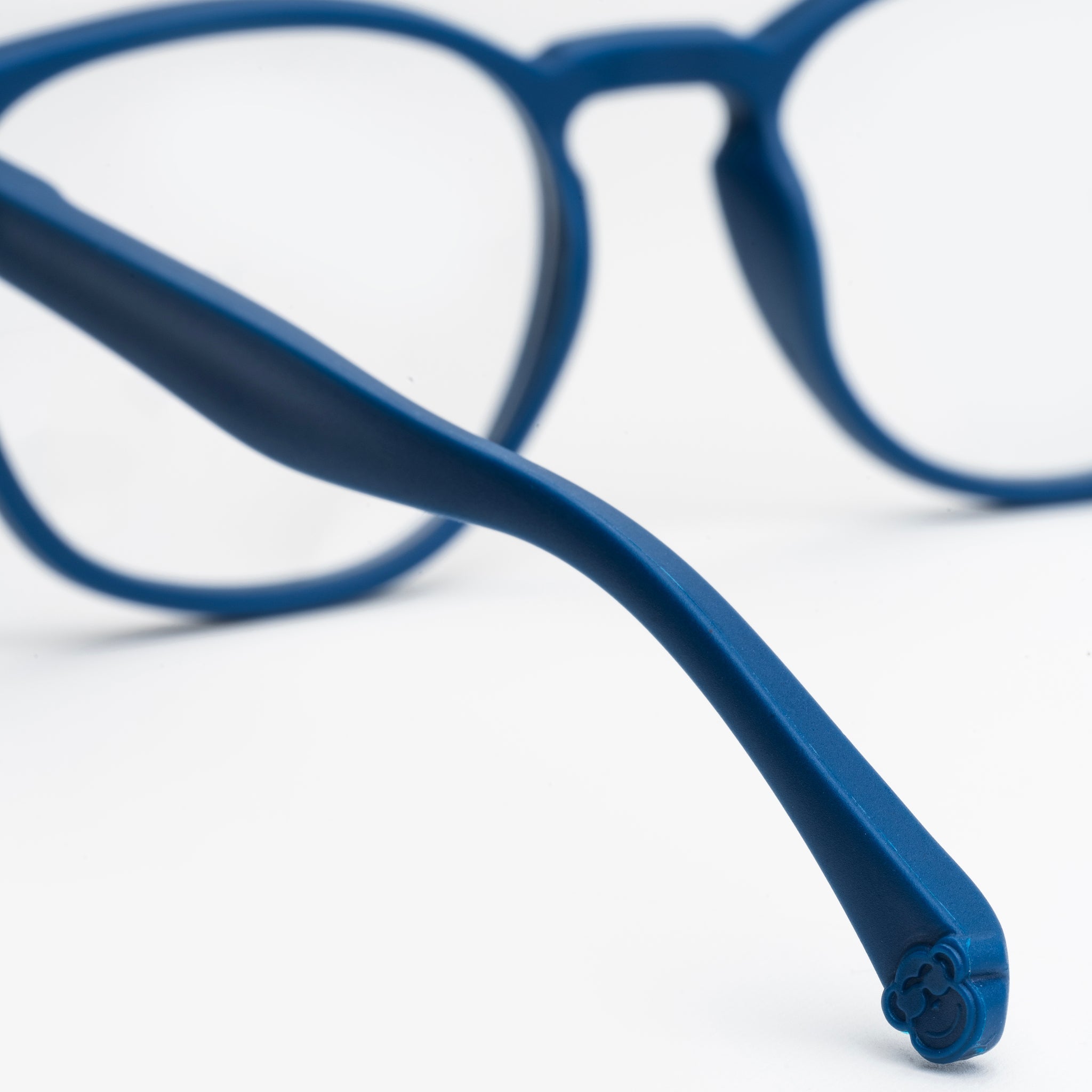 Chelsea Plastico Pantallas • Marco (6 Estilos) - Sajú Colombia