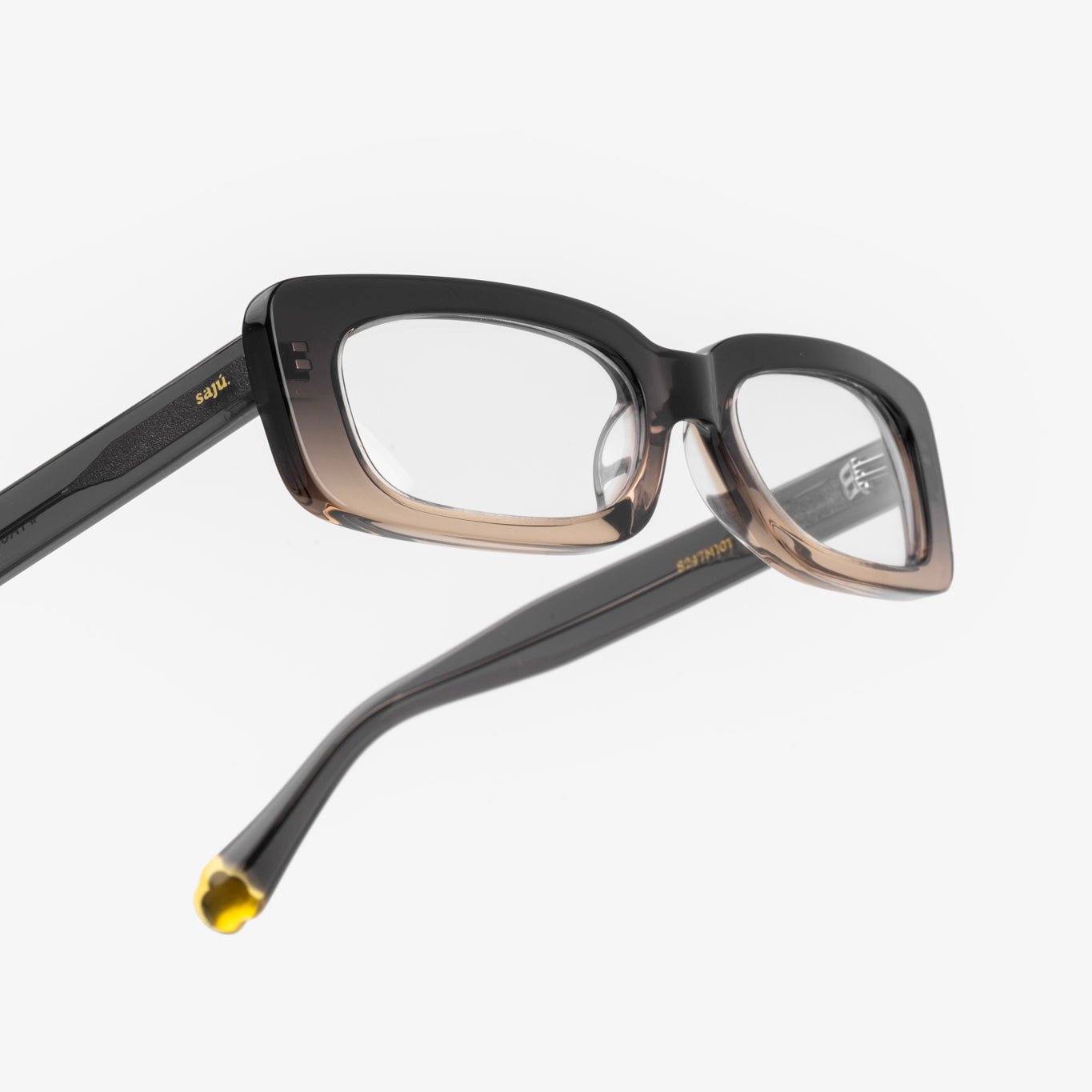 Idol Gradient Brown Formuladas - Sajú Colombia