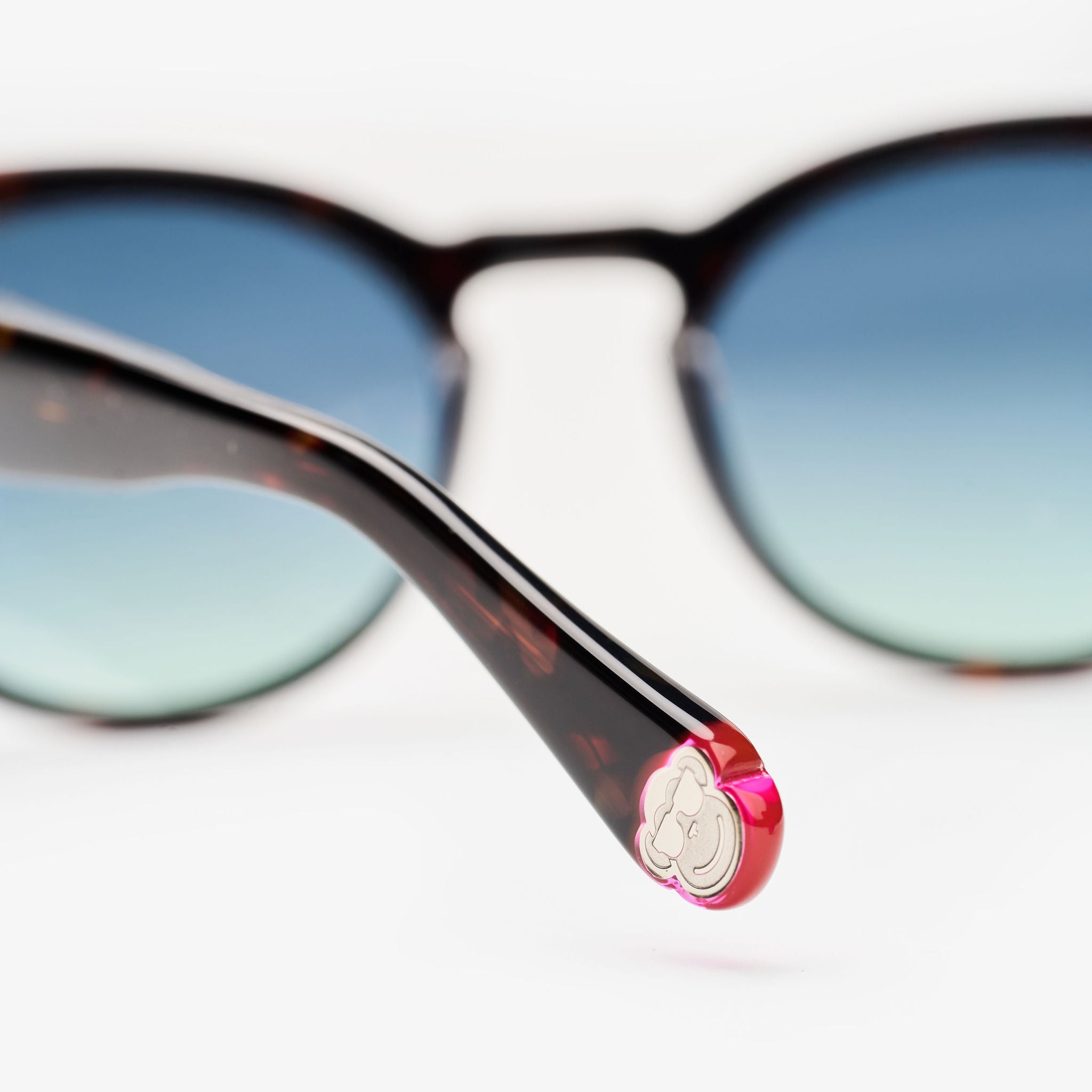 Mutvohrd Dark Brown - Sajú Colombia