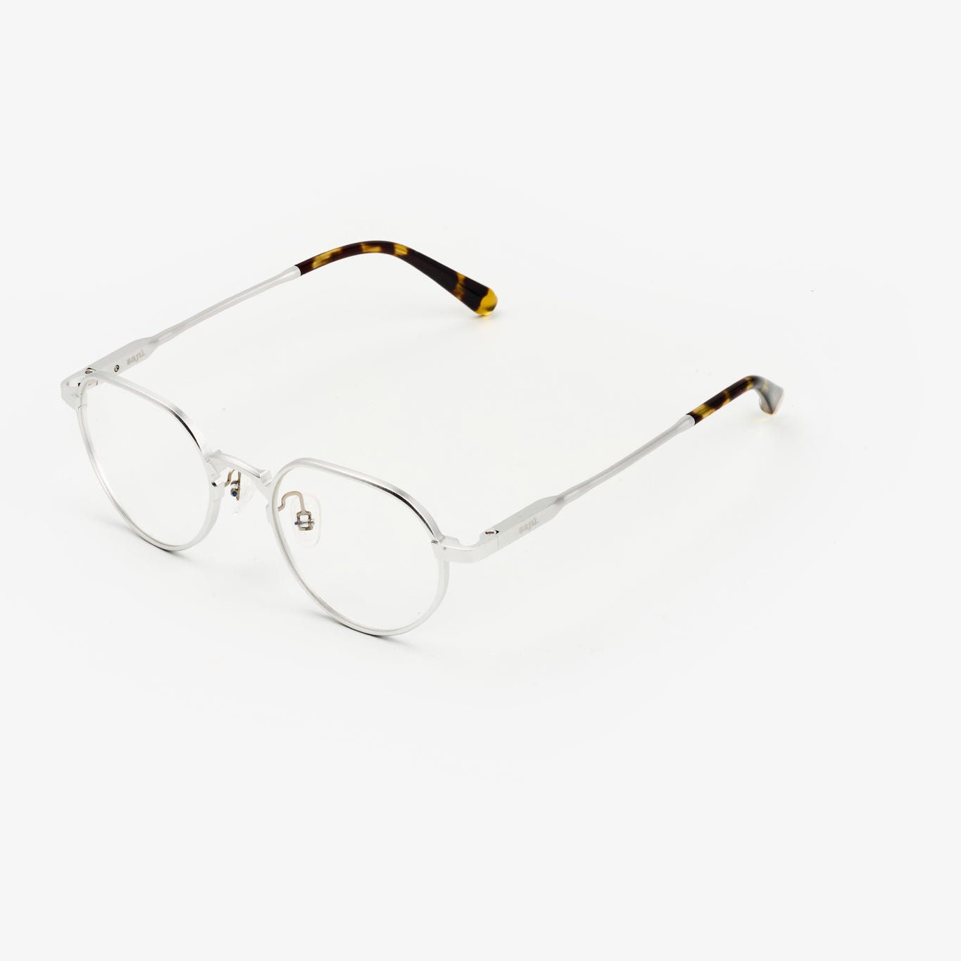 Resort Frosted Silver Formuladas - Sajú Colombia