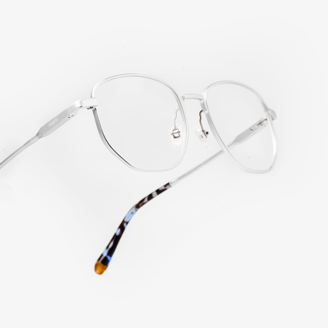 Spritz Frosted Silver Formuladas - Sajú Colombia