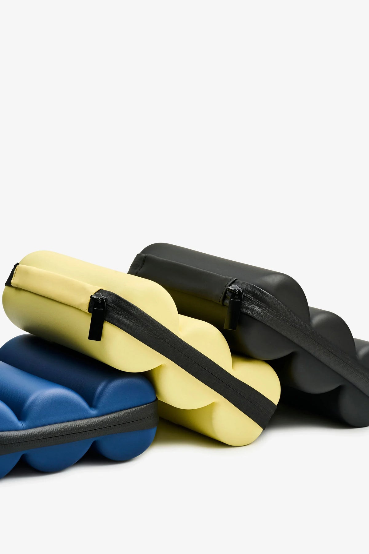 Triple Case - Pastel yellow